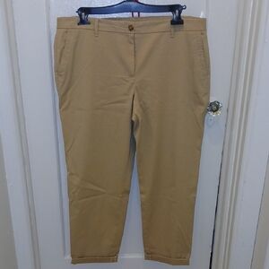WOMen's Tan Chino Pants - Classic Straight Fit